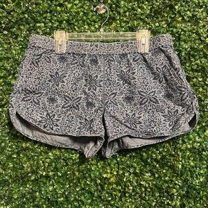 J Crew Women's Shorts - Cute Pattern - Casual - Size Large